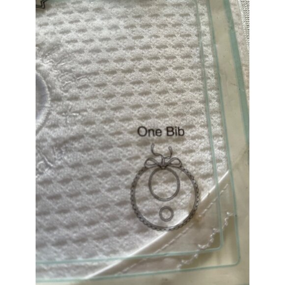 Peter Rabbit & Friends Layette Bib For Babies 100% Cotton Made In USA Embroidere - Picture 4 of 9